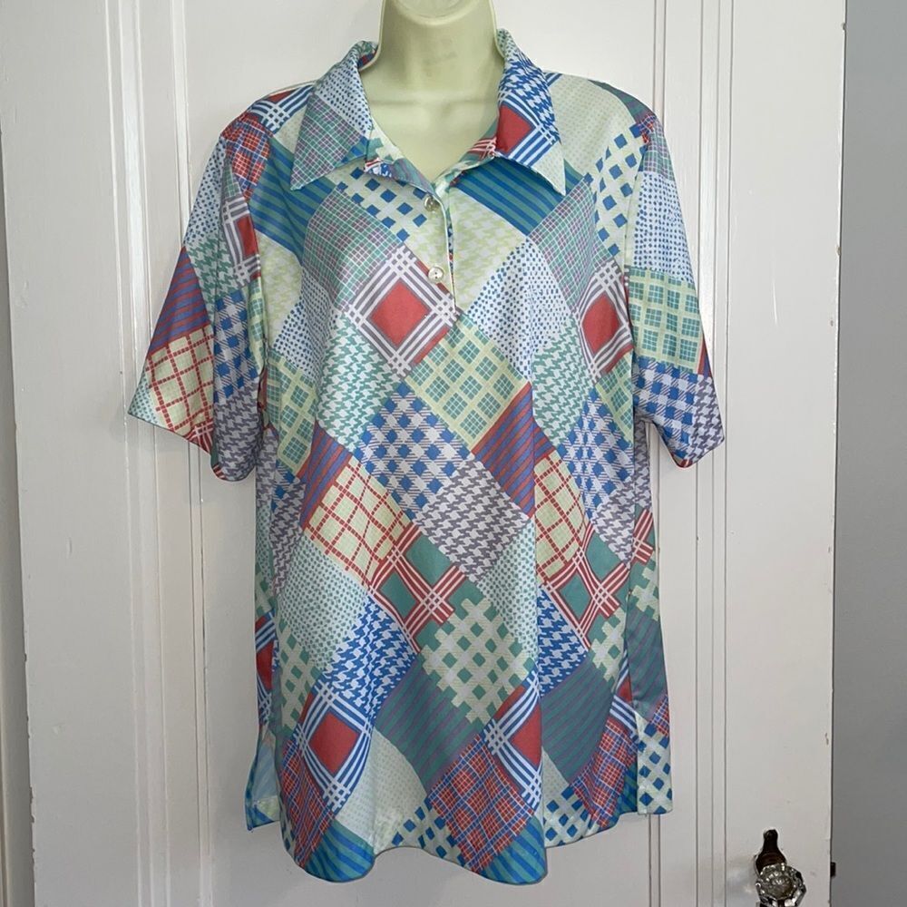 Vtg 80s Vera multi color‎ patchwork print short sleeve knit polyester blouse